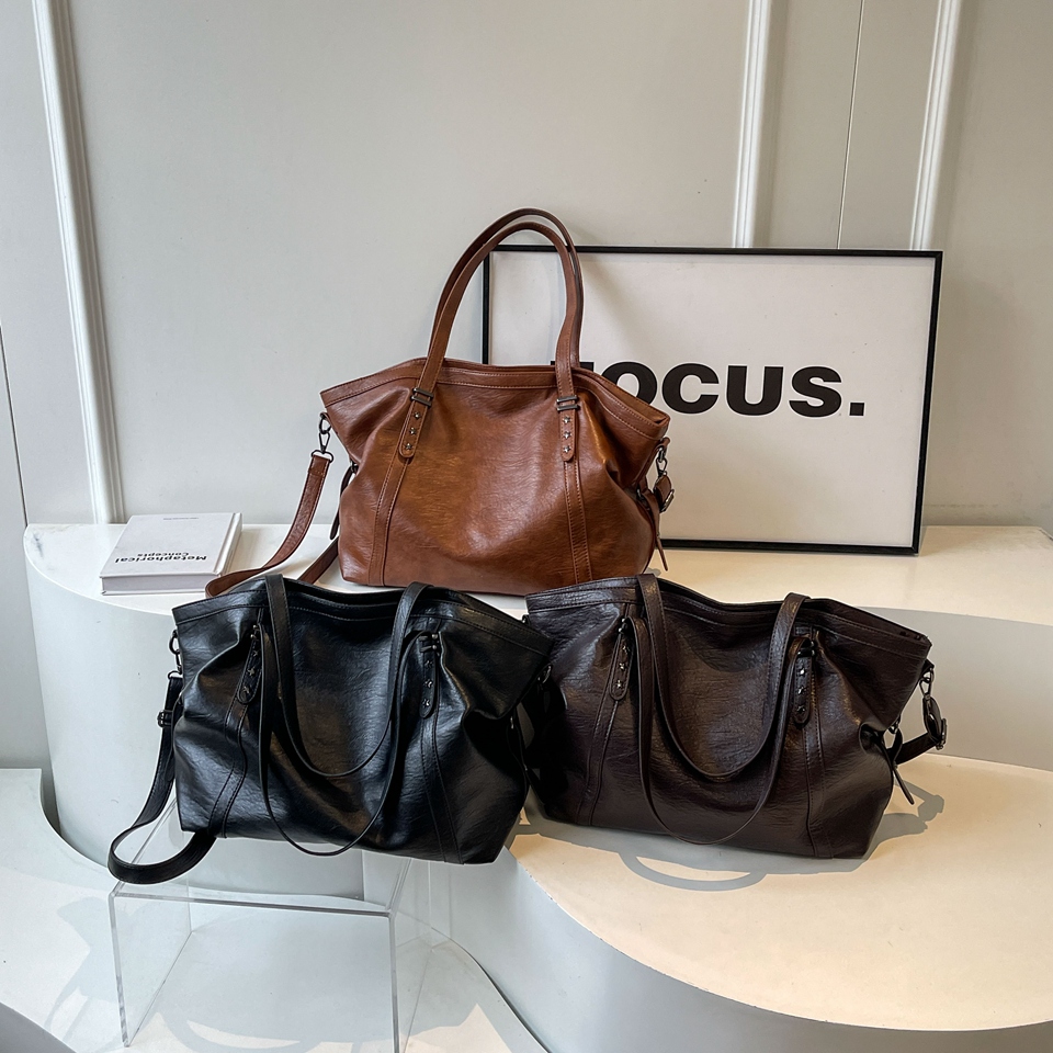 여성용 빅 블랙 숄더 크로스백 2026 호보 쇼퍼백 솔 - Luxury Bags 2026 리뷰 및 가격