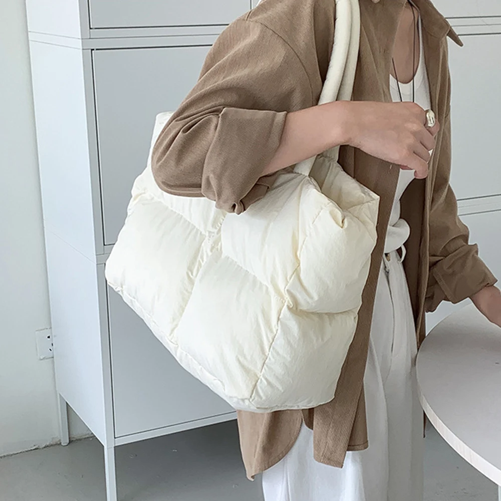 코튼 패딩 토트 대형 퀼트 여성 숄더 백 푹신한 공간  - Luxury Bags Tote 리뷰 및 가격