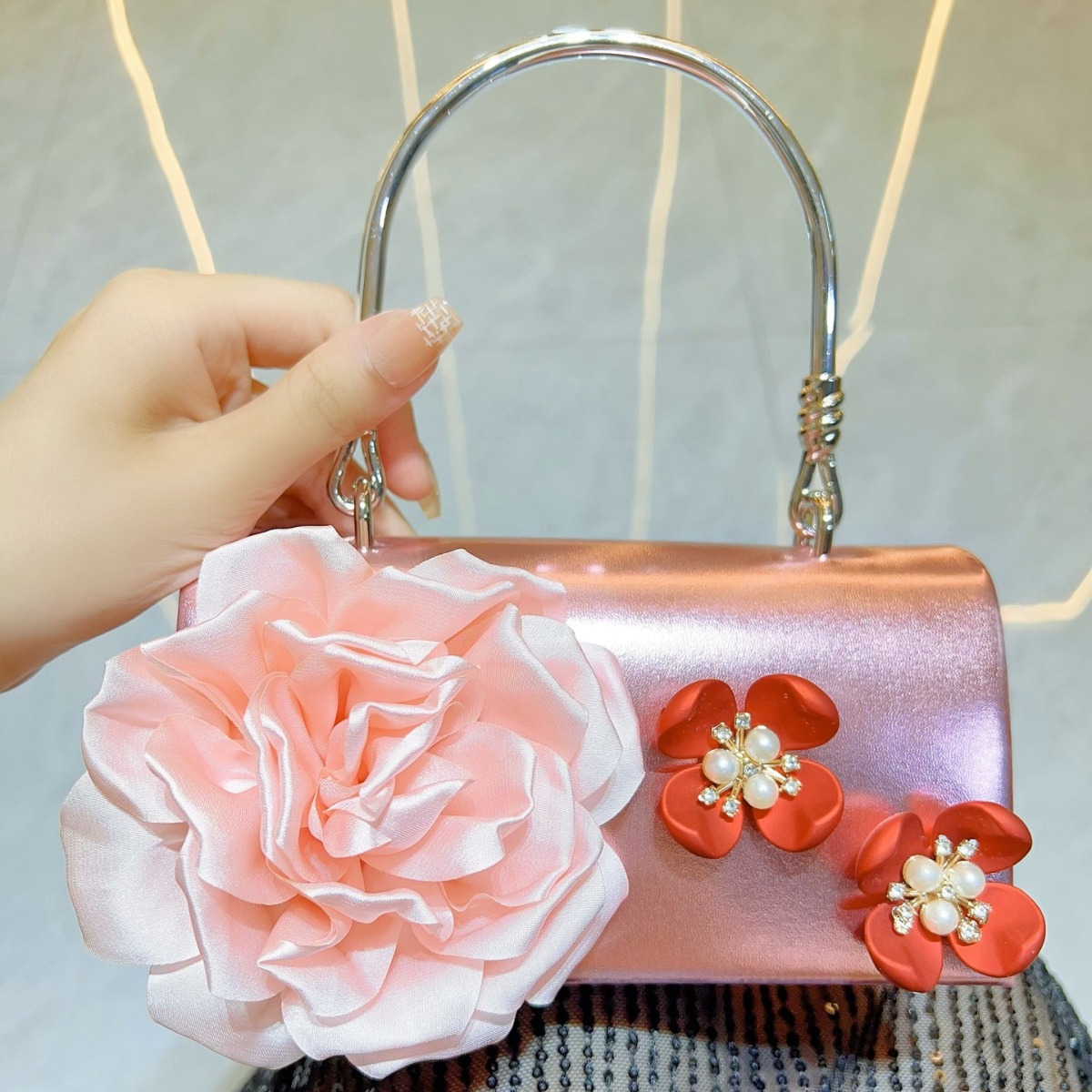 럭셔리 골드 3D 꽃 클러치 백 여성 공식 생일 파티  - Luxury Bags White 리뷰 및 가격