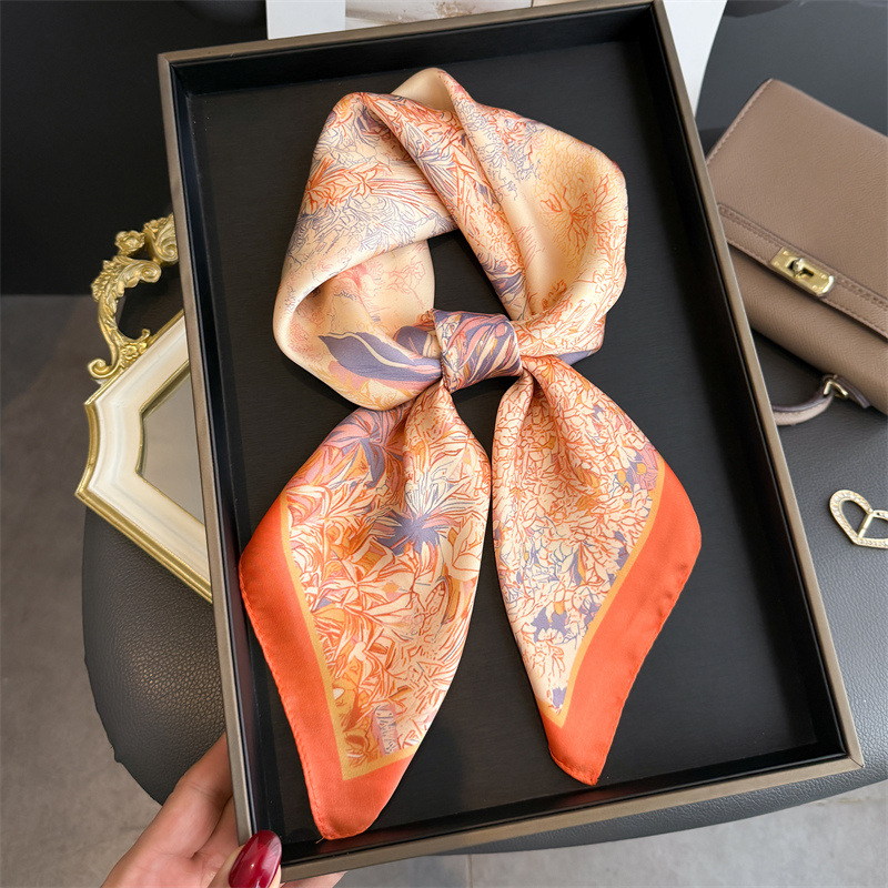 여성용 고급 디자인 프린트 스카프, 실크 스카프, 반다 - Luxury Bags Designer 리뷰 및 가격