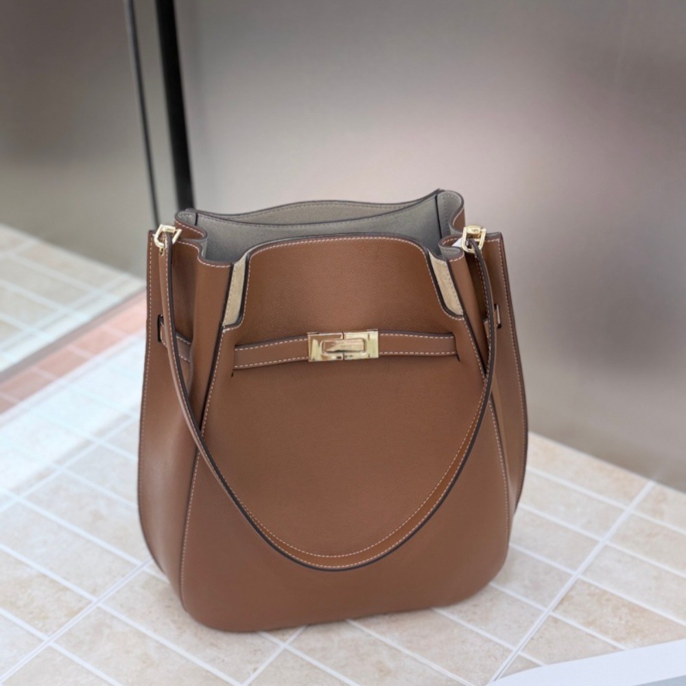 뉴 버킷백 올드 머니 스타일 대용량 토트백 독특한 질감 - Luxury Bags Tote 리뷰 및 가격